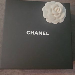 Chanel Box